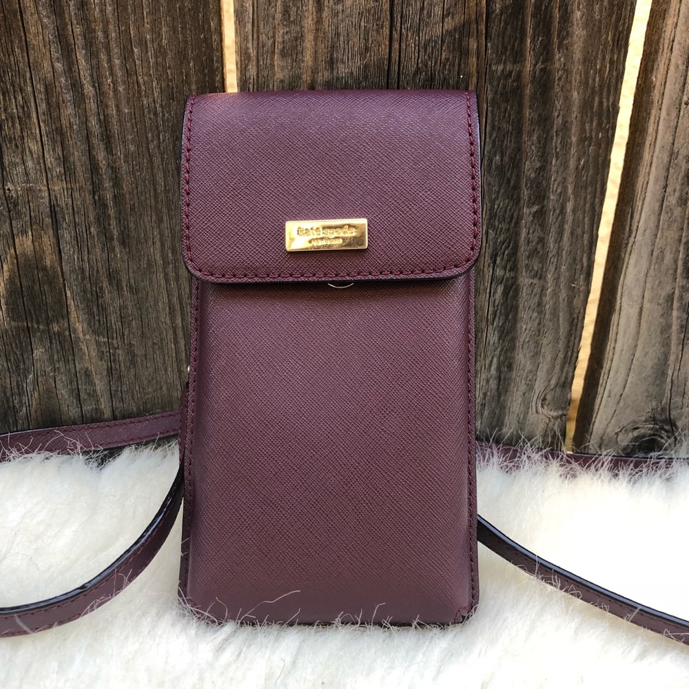 KATE SPADE CROSSBODY IPHONE CASE